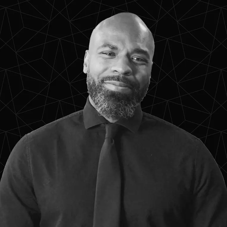 Larry Taylor headshot