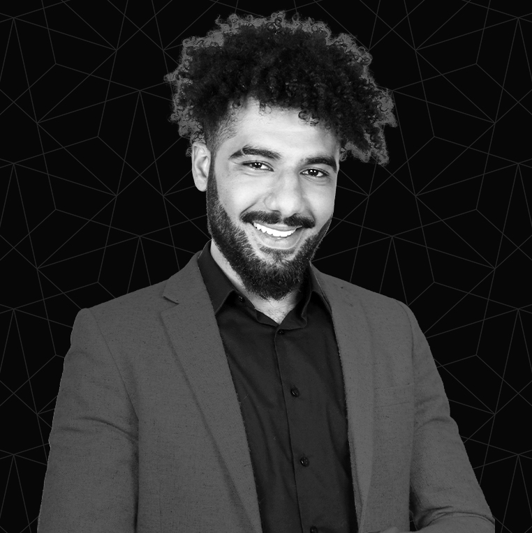 Manny Mills headshot