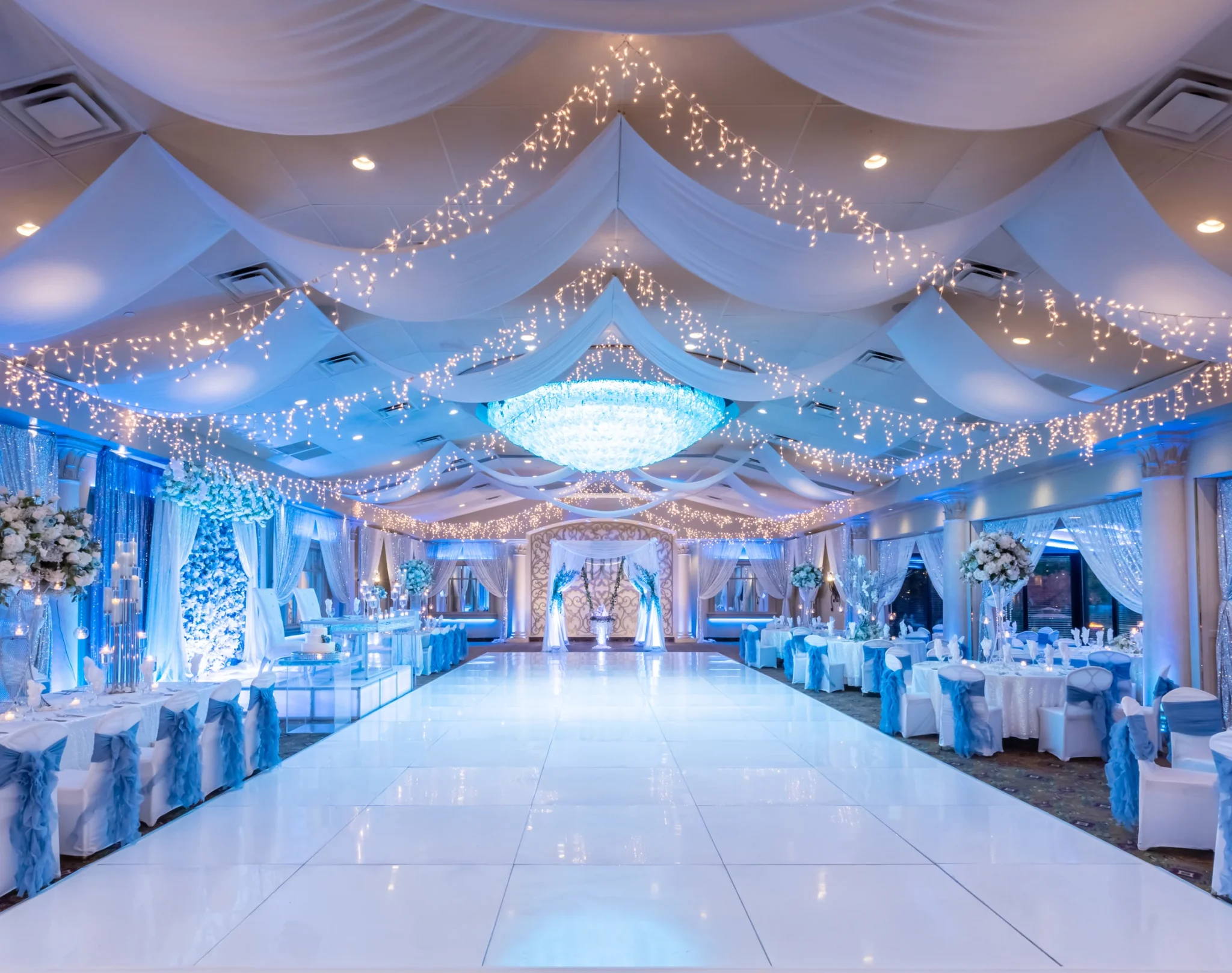 Crest Hollow Country Club